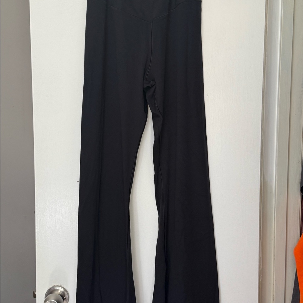 Black Women's Pants